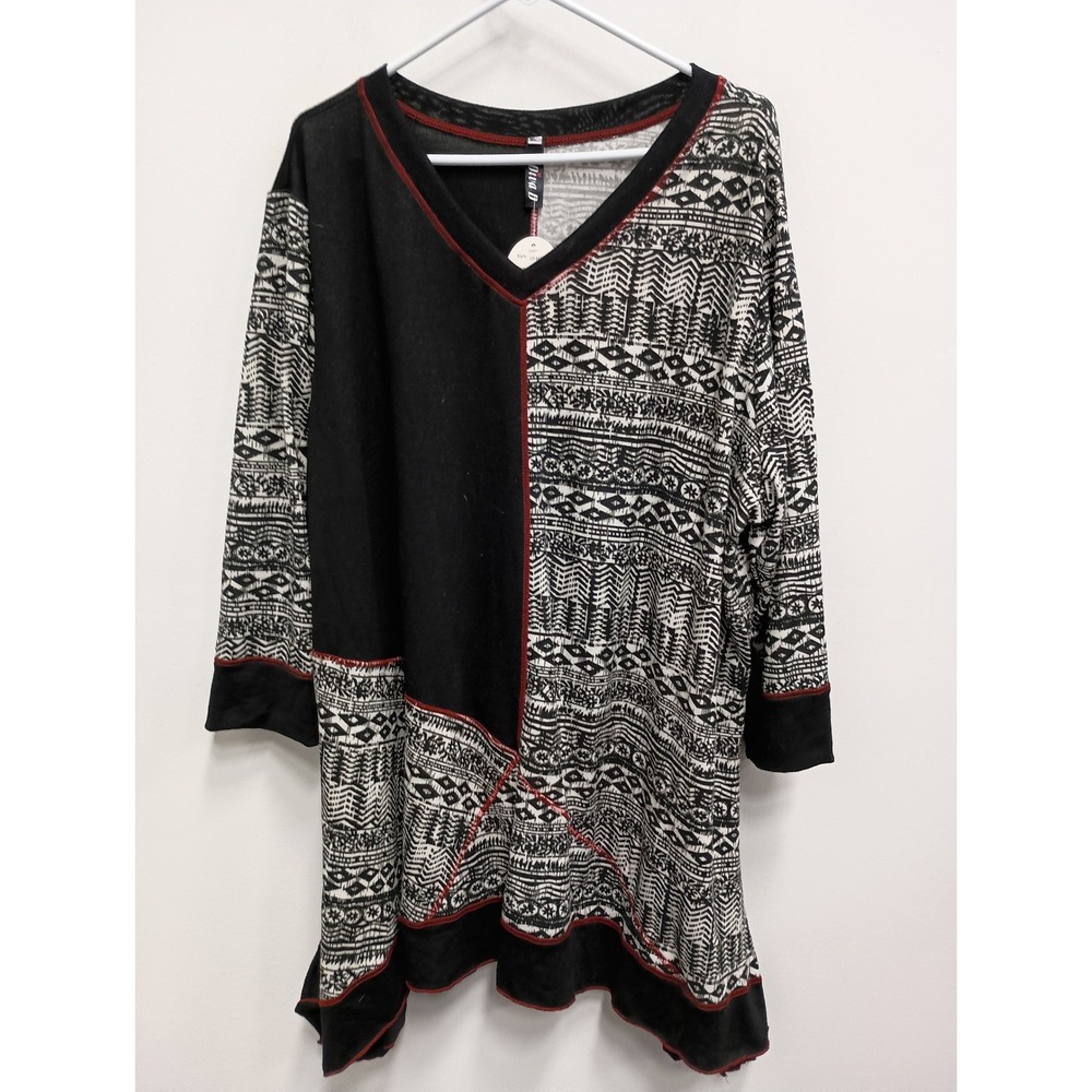 Diva D Tunic Top Womens 2XL Black‎ Tribal Print Artsy 3/4 Sleeve Sharkbite Hem